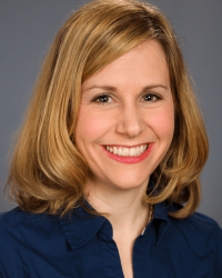 Lindsay B Barrick